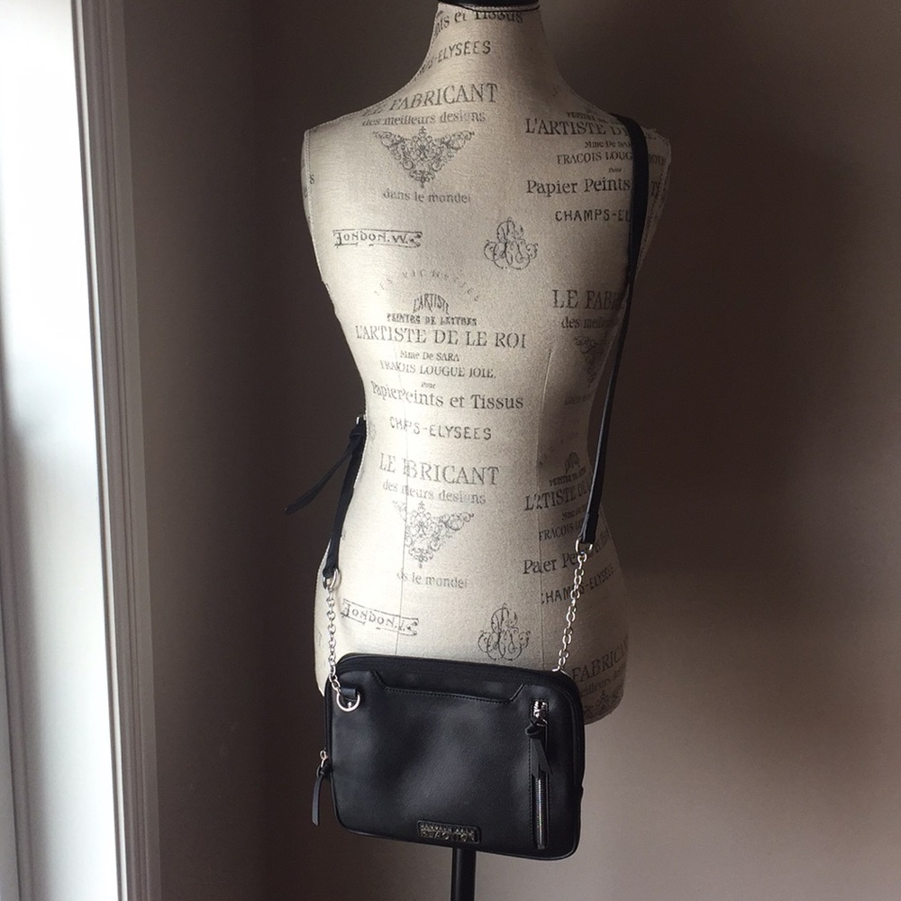 Kenneth Cole Cross-body purse